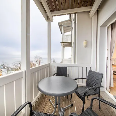 Residenz Seeblick 17 * Sellin (Rugen)